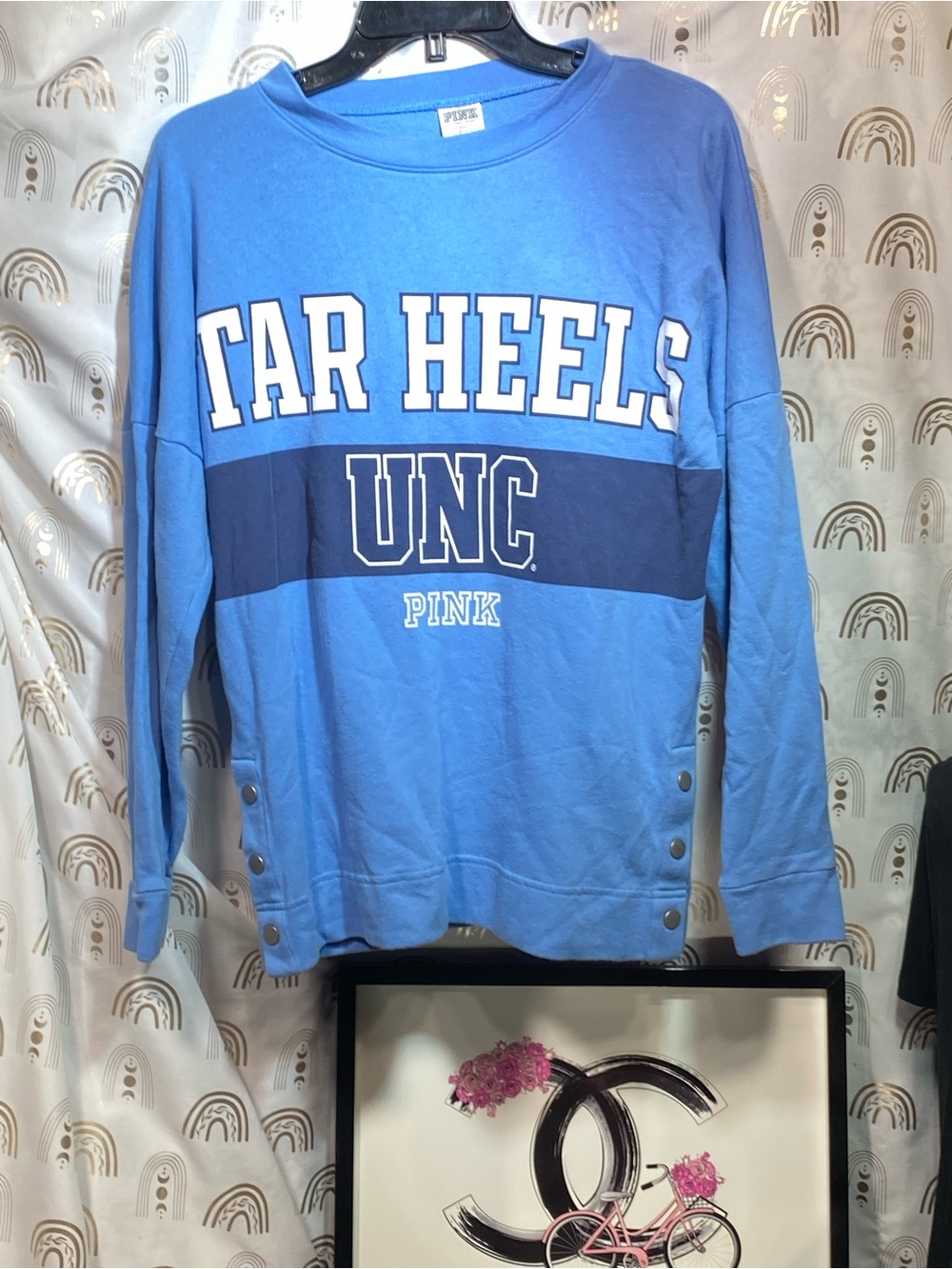 PINK Victoria's Secret UNC Tar Heels Blue Long Sleeve Crewneck Shirt